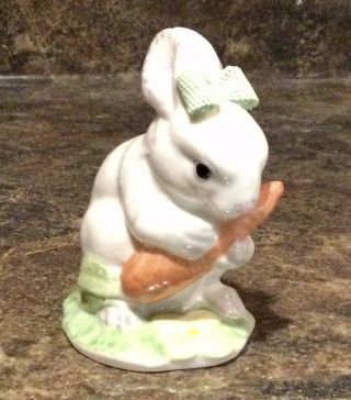 Ireland Muller - Volkstedt Mv Irish Dresden Bunny Rabbit Porcelain Lace Figurine