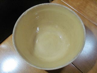 PRIMITIVE ANTIQUE 1800 ' S SALT GLAZED/YELLOW WARE MIXING BOWL WITH BLUE BANDS 2