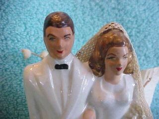 1940 ' s Vintage Chalkware Bride Groom Wedding Cake Topper Lily of the Valley Flow 2