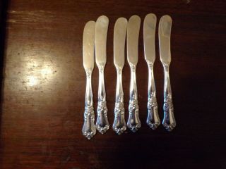 6 Wm A.  Rogers Oneida Ltd Silver Plate Valley Flat Handle Rose Butter Knife 6 "