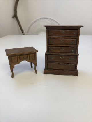 Vintage Dollhouse Miniature 1:12 Scale Wood Six Drawer Chest Of Drawers & Table