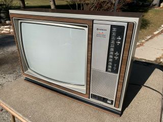 Vintage 1980 Hitachi Color Tv Television Ct1907 18 Inch Wood Grain Heavy Rare