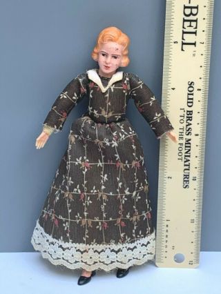 1:12 Vintage Dollhouse Miniature Doll Lady/woman Wrapped Legs Flexible Posable