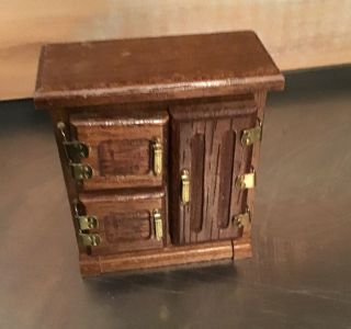Vintage Miniature Doll House Icebox Wooden Ice Chest 3.  5” High