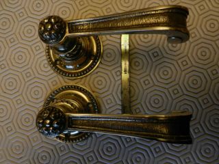 Pair Quality Heavy Stunning Vintage Solid Brass Embossed Door Handles & Spindle
