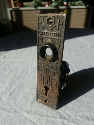 Antique Vintage Cast Iron Victorian Eastlake Door Knob Keyhole Lock Plate Part