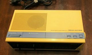 Vintage Sony Ez - 4 Dream Machine Digital Am / Fm Radio,  Alarm Cream
