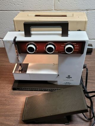 Rare Husqvarna Viking 5710 Sewing Machine With Case And Pedal - Parts