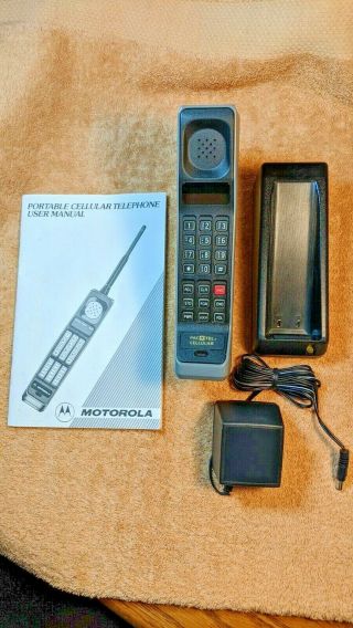 Motorola Mobile Brick Cell Phone F09lfd8438ag Rare Pac Tel Cellular