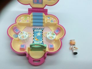 Vintage Polly Pocket Mr.  Fry ' s Restaurant 1990 with Chef 3