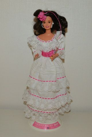 Poupée Barbie Collector Special Edition Puerto Rican Mattel Vintage Années 90