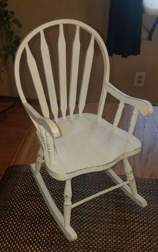 Vintage Windsor Style White Wooden Doll/bear Rocking Chair Spindled Back