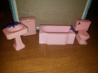 Set Of 4 Vintage Renwal Pink Plastic Dollhouse Furniture Bathroom