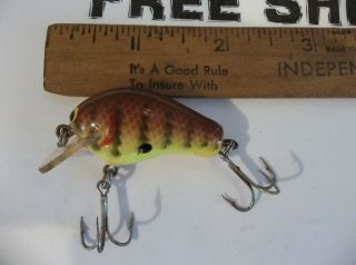 BAGLEY HONEY B SQUARE BILL WOODEN CRANKBAIT FISHING LURE TACKLE BOX FIND. 2