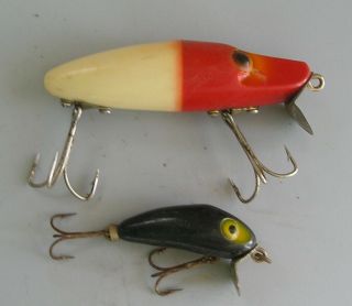 2 Vintage Wright & Mcgill Lures: 3 - 1/4 " Hijacker & 1 - 5/8 " Miracle Minnow