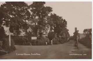 Rare Vintage Postcard,  The Corner House Hotel,  Godstone,  East Surrey,  Rp