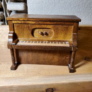 Vintage Miniature Dollhouse Wooden Upright Piano Music Box Plays The Entertainer