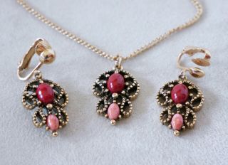 Avon Necklace And Earrings Set.  Antique Goldtone.  Maroon,  Pink/brown