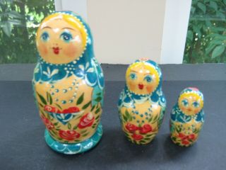 Wooden Vintage Hand Painted Nesting Dolls Set Of 3 Artist Signed