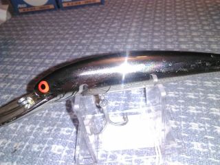Old Lure Vintage Silver And Black Bomber For Walleye Fishing.  Looking Lure
