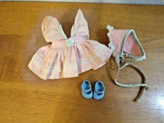 8 " Vogue Ginny Outfit Dress And Bonnet & Tagged Shoes