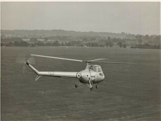 Rare Official Photograph Of A Development Saunders Roe Skeeter Helicopter