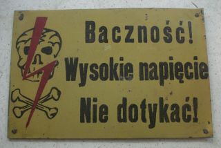 Polish Yellow Metal Dead Skull Vintage Antique Danger Sign Cross Bones