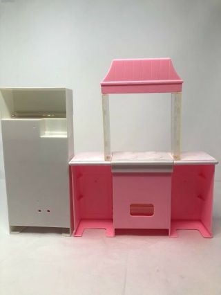 Vintage Barbie Dream House Pink Kitchen Stove Oven And Refrigerator 90 ' s 3
