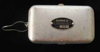 Vintage 50s - 60s Umco Model P - 9 Small Fishing Tackle Box W/divider Flies/hooks