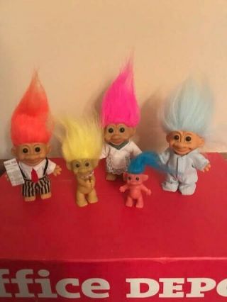 Set Of 5 Vintage Troll Dolls - 3 Russ,  1 1991 T.  N.  T. ,