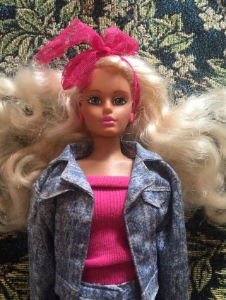 Vintage 1987 Lanard Toys 14 “ Fashion Doll In Clothes