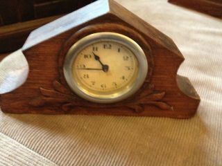 Antique/vintage Wooden Mantle Clock,  Wind - Up,  Small