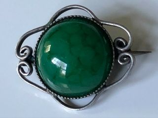 Antique Victorian Sterling Silver And Round Green Agate Dome Stone Brooch Pin