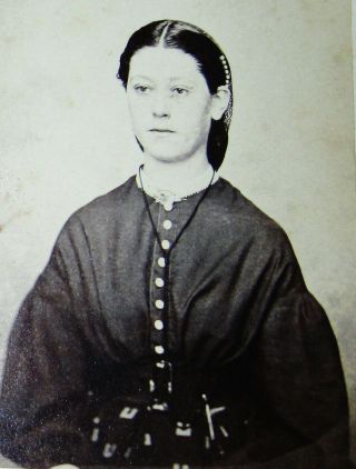 Antique Civil War Era Cdv Photo Of A Lovely Young Woman Wearing A Pretty Dress