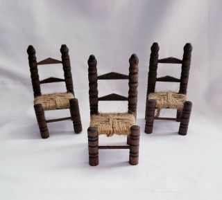 Set Of 3 Vintage Brown Doll Chairs With Woven Jute Cord Bottoms 2 1/2 " X 4 1/2 "