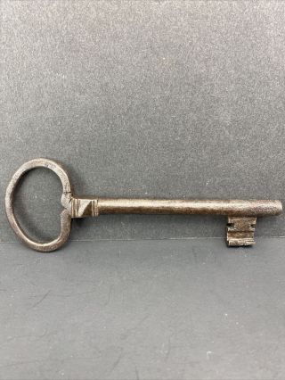 Antique? Vintage? Large Solid Metal Heavy Skeleton Jail Prison Key 5 7/8 " Long