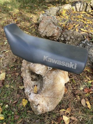 Kawasaki Klr 650 Seat 87 - 06 (1st Generation) Rare Grey Color No Rips / Tears