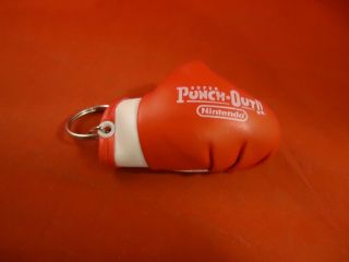 Punch - Out Nintendo Snes Promotional Keychain Boxing Glove Shape Rare