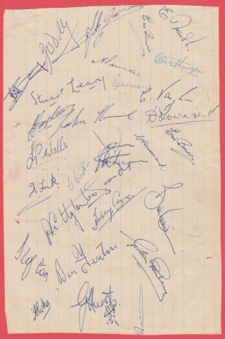 Charlton Athletic 1953 - 1954 Rare Hand Signed Book Page 29 X Signatures