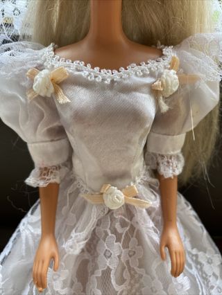 Vintage 1990s Barbie Lacy Wedding Dress And Veil 3