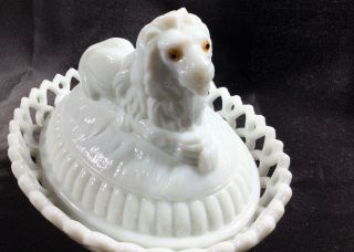 Westmoreland Milk Glass Lion Cat Covered Candy Dish Glass Eyes Rare