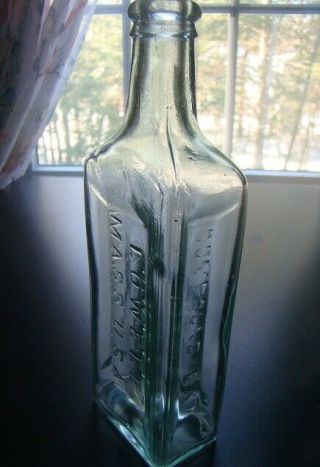 Antique AYER ' S COMPOUND EXT.  SARSAPARILLA - LOWELL,  MASS.  Quack Medicine Bottle 3