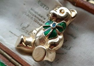 Vintage Jewellery Gold Teddy Bear & Enamel Bow Christmas Scarf Shawl Brooch Pin