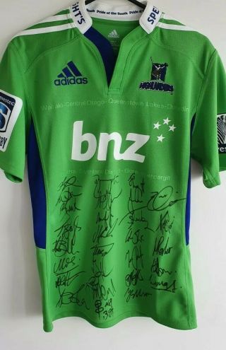 Otago Highlanders Signed Rugby Jersey Rare 2013 Small