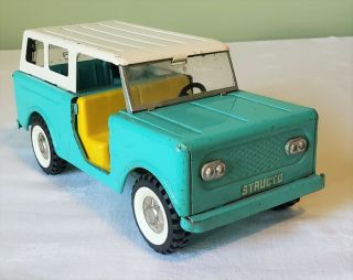Early Structo Toys International Harvester Scout Truck 60 