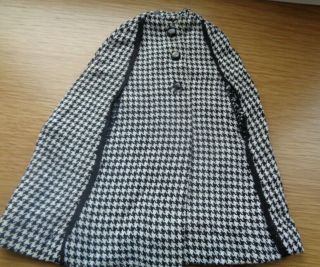 Vintage Sindy Doll Clothes 60s Houndstooth Cape 12s57 Black And White