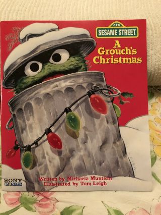 Sesame Street A Grouch’s Christmas (1995 Paperback Book) Rare