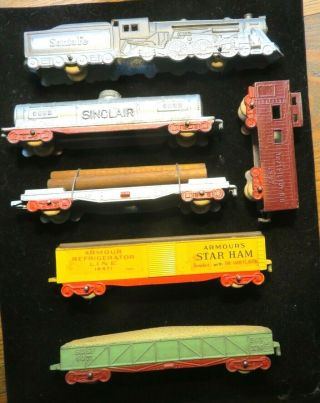 Tootsietoy Rare Santa Fe 6 Car Freight Train Set Shape Mfg 1939 - 1941