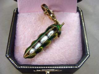 Rare Juicy Couture 4 Pearls Pea In A Pod Enamel Bracelet Charm Yjru0759
