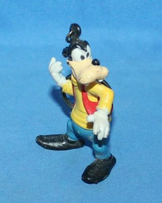 Rare Vintage Disney Goofy Pvc Walt Disney Productions Keychain